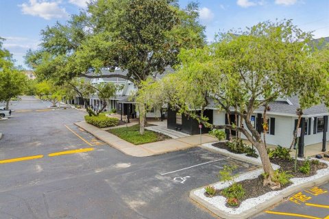 Immobilier commercial à louer à Largo, Floride: 3396.88 m2 № 2415269 - photo 26