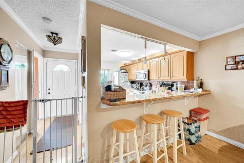 Condo in Deerfield Beach, Florida, 2 bedrooms  № 2173151 - photo 10