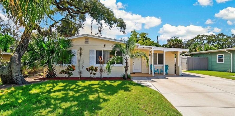 Casa en Saint Petersburg, Florida 3 dormitorios, 118.91 m2 № 2386663
