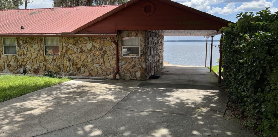 Villa ou maison à Melrose, Floride 1 chambre, 102.19 m2 № 875701