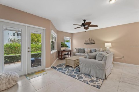 Condo in Sarasota, Florida, 2 bedrooms  № 2095142 - photo 14