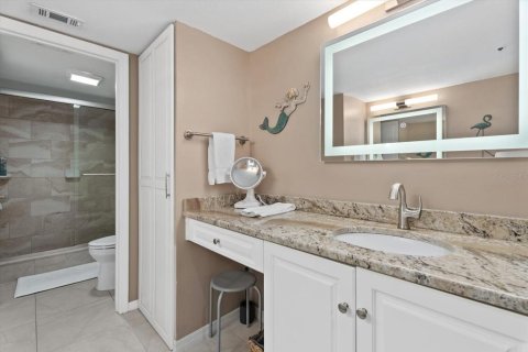 Condo in Sarasota, Florida, 2 bedrooms  № 2095142 - photo 30