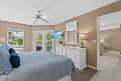 Condo in Sarasota, Florida, 2 bedrooms  № 2095142 - photo 28