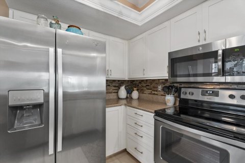 Condo in Sarasota, Florida, 2 bedrooms  № 2095142 - photo 19