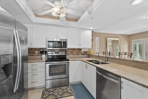 Condo in Sarasota, Florida, 2 bedrooms  № 2095142 - photo 22