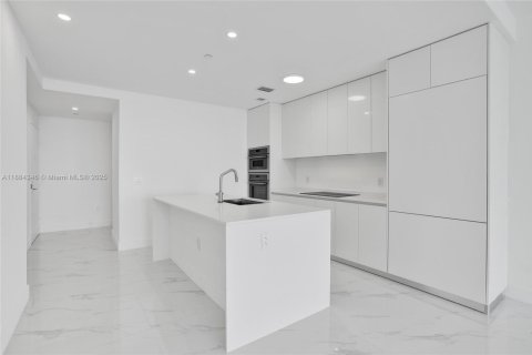 Купить кондоминиум в Майами, Флорида 3 спальни, 152.27м2, № 1942170 - фото 19