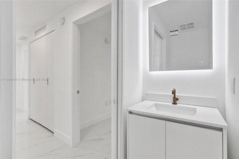 Купить кондоминиум в Майами, Флорида 3 спальни, 152.27м2, № 1942170 - фото 21