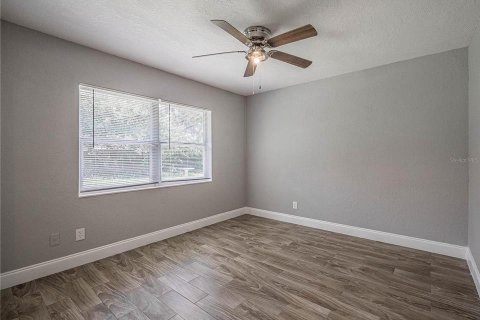 Casa en alquiler en Winter Haven, Florida, 3 dormitorios, 135.27 m2 № 2117094 - foto 12