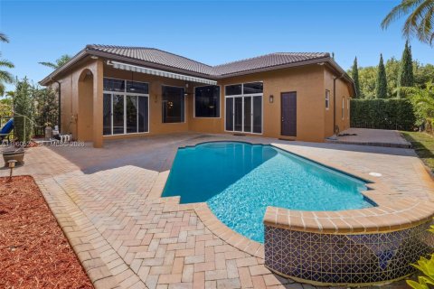 House in Miramar, Florida 4 bedrooms, 254.55 sq.m. № 2023678 - photo 27