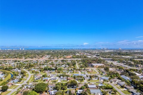 House in Palm Beach Gardens, Florida 3 bedrooms, 85.28 sq.m. № 1970416 - photo 30