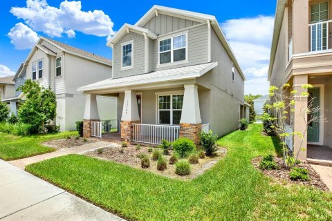 Casa en Odessa, Florida 4 dormitorios, 217.21 m2 № 2223356