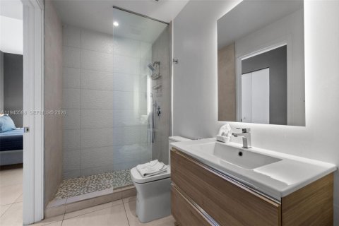 Condominio en venta en Miami, Florida, 1 dormitorio, 53.05 m2 № 2002474 - foto 29