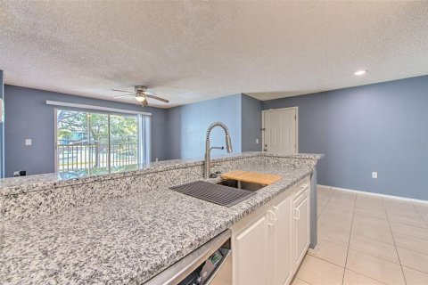 Condo in Tampa, Florida, 1 bedroom № 2102177 - photo 10