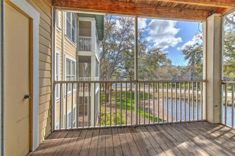 Condo in Tampa, Florida, 1 bedroom № 2102177 - photo 14