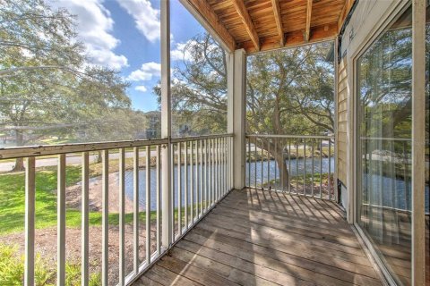 Condo in Tampa, Florida, 1 bedroom № 2102177 - photo 16