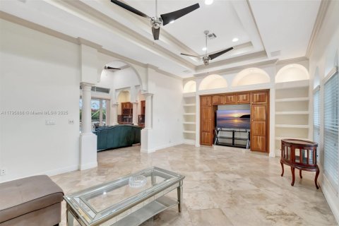 House in Wellington, Florida 5 bedrooms, 381.36 sq.m. № 1738218 - photo 29