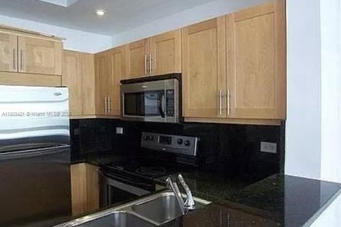 Copropriété à vendre à Miami, Floride: 2 chambres, 78.97 m2 № 1686329 - photo 3