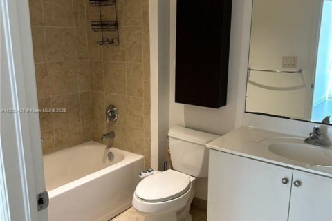 Copropriété à vendre à Miami, Floride: 2 chambres, 78.97 m2 № 1686329 - photo 5