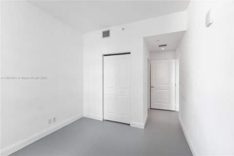 Copropriété à vendre à Miami, Floride: 2 chambres, 78.97 m2 № 1686329 - photo 19