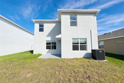 Villa ou maison à louer à Land O' Lakes, Floride: 3 chambres, 182.18 m2 № 1884494 - photo 21