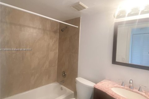 Copropriété à louer à Pembroke Pines, Floride: 2 chambres, 84.91 m2 № 1954707 - photo 30