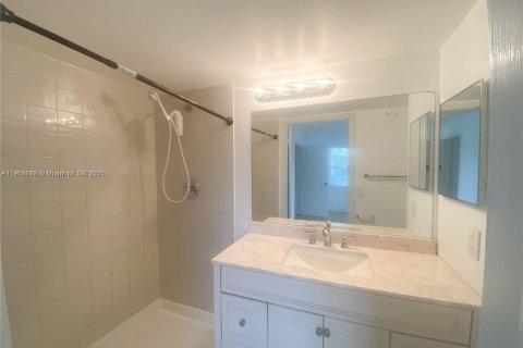 Copropriété à louer à Pembroke Pines, Floride: 2 chambres, 84.91 m2 № 1954707 - photo 20