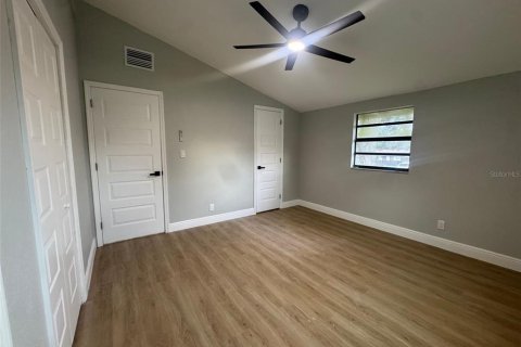 Villa ou maison à vendre à Tampa, Floride: 4 chambres, 173.91 m2 № 1904776 - photo 21