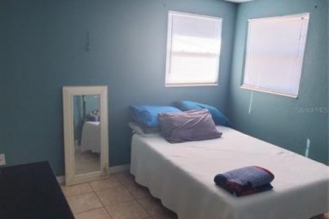 Casa en venta en New Port Richey, Florida, 3 dormitorios, 65.03 m2 № 1553887 - foto 11