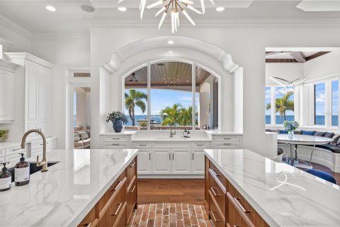 Купить виллу или дом в Тампа, Флорида 11 комнат, 525.55м2, № 1549350 - фото 20