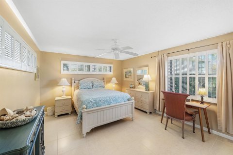 Condominio en venta en Boynton Beach, Florida, 2 dormitorios, 156.73 m2 № 2146581 - foto 25