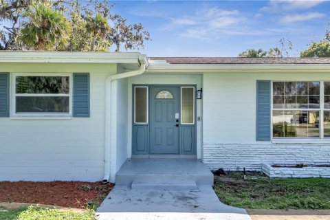 House in South Daytona, Florida 4 bedrooms, 223.62 sq.m. № 1432046 - photo 5