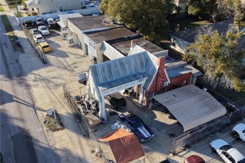 Propiedad comercial en venta en Tampa, Florida, 138.89 m2 № 2108672 - foto 6