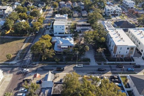 Propiedad comercial en venta en Tampa, Florida, 138.89 m2 № 2108672 - foto 2