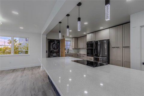 House in Daytona Beach, Florida 6 bedrooms, 213.68 sq.m. № 1825112 - photo 13