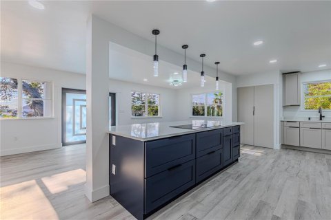 House in Daytona Beach, Florida 6 bedrooms, 213.68 sq.m. № 1825112 - photo 29