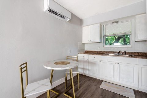 Immobilier commercial à louer à Hollywood, Floride: 1 chambre, 48.68 m2 № 2168933 - photo 4