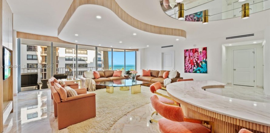 Condo in Bal Harbour, Florida, 2 bedrooms  № 2003429