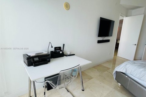 Condominio en alquiler en Sunny Isles Beach, Florida, 3 dormitorios, 195.65 m2 № 2054536 - foto 7