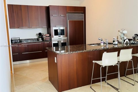 Condominio en alquiler en Sunny Isles Beach, Florida, 3 dormitorios, 195.65 m2 № 2054536 - foto 14