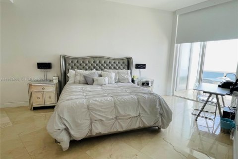 Condominio en alquiler en Sunny Isles Beach, Florida, 3 dormitorios, 195.65 m2 № 2054536 - foto 5