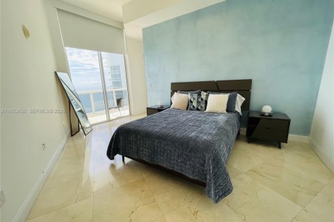 Condominio en alquiler en Sunny Isles Beach, Florida, 3 dormitorios, 195.65 m2 № 2054536 - foto 19