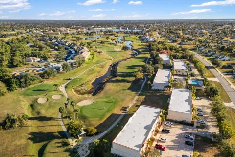 Adosado en venta en Punta Gorda, Florida, 2 dormitorios, 107.21 m2 № 2142511 - foto 4