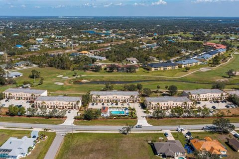 Adosado en venta en Punta Gorda, Florida, 2 dormitorios, 107.21 m2 № 2142511 - foto 5