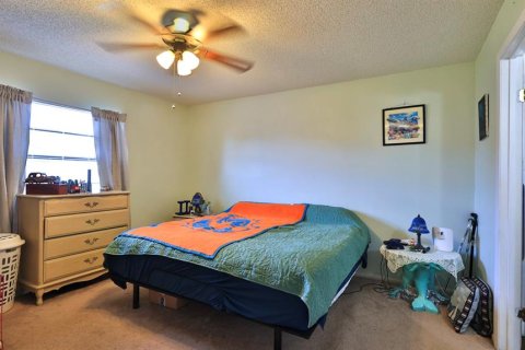 Duplex in Edgewater, Florida 2 bedrooms, 106.28 sq.m. № 2220995 - photo 13