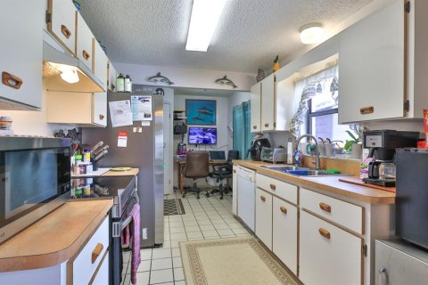 Duplex in Edgewater, Florida 2 bedrooms, 106.28 sq.m. № 2220995 - photo 8