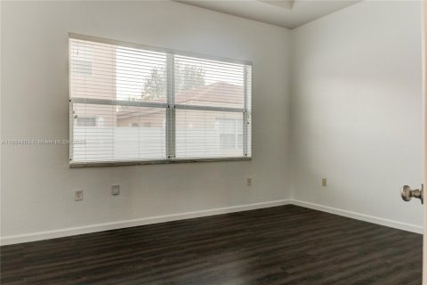 House in Homestead, Florida 3 bedrooms, 134.34 sq.m. № 1423123 - photo 12