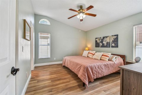 House in Tampa, Florida 3 bedrooms, 129.97 sq.m. № 1876413 - photo 27