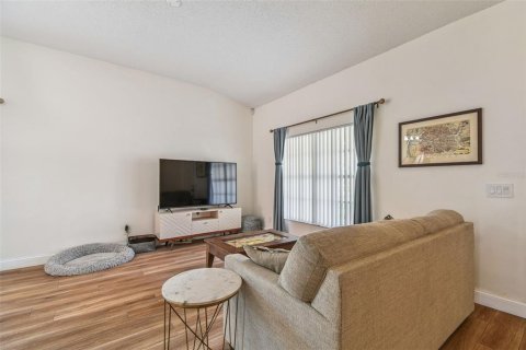 House in Tampa, Florida 3 bedrooms, 129.97 sq.m. № 1876413 - photo 25