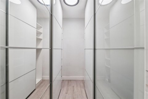 Купить виллу или дом в Брэндон, Флорида 3 комнаты, 154.5м2, № 1849943 - фото 23