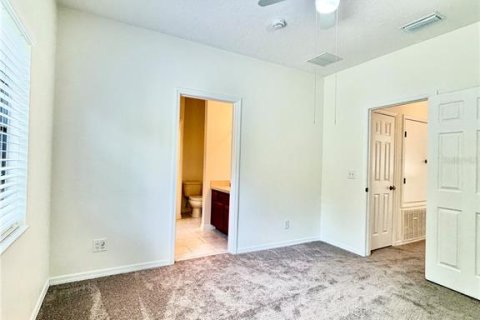 Touwnhouse à louer à Wesley Chapel, Floride: 2 chambres, 120.59 m2 № 2425762 - photo 29